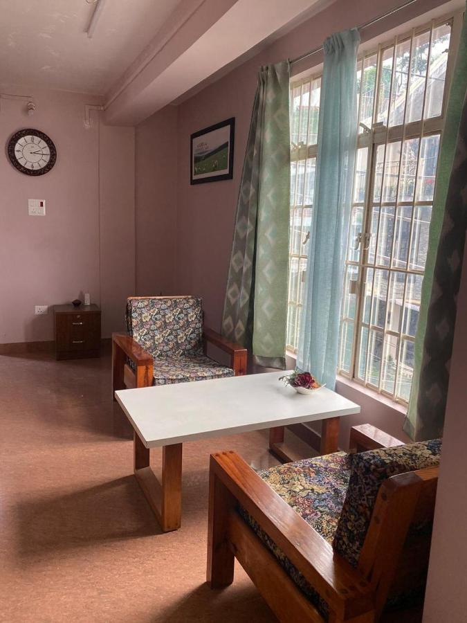 The Palm Guest House Kohima Экстерьер фото