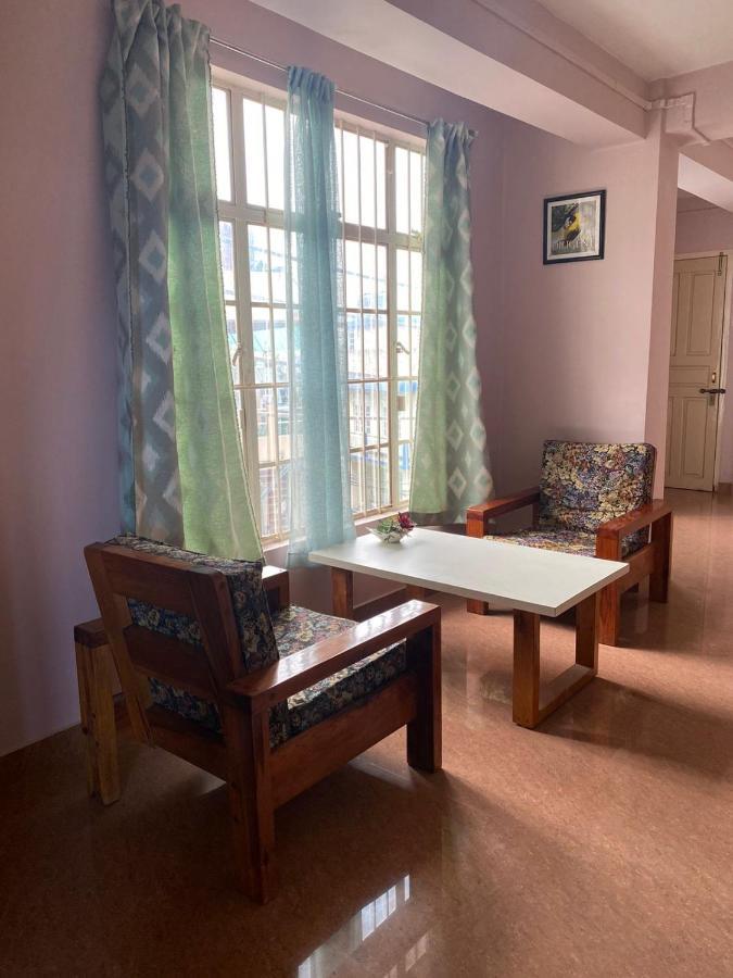 The Palm Guest House Kohima Экстерьер фото