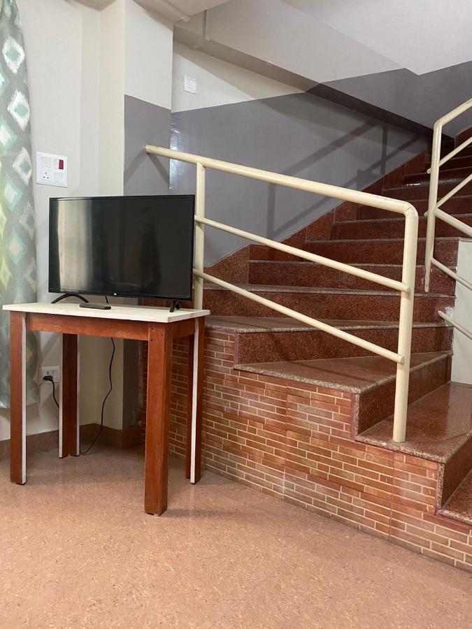The Palm Guest House Kohima Экстерьер фото